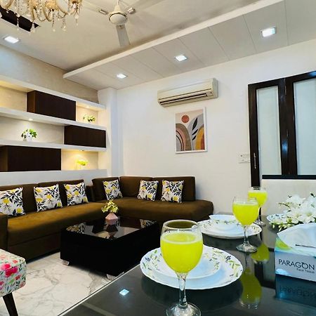 Olive Service Apartments - Greater Kailash New Delhi Ngoại thất bức ảnh