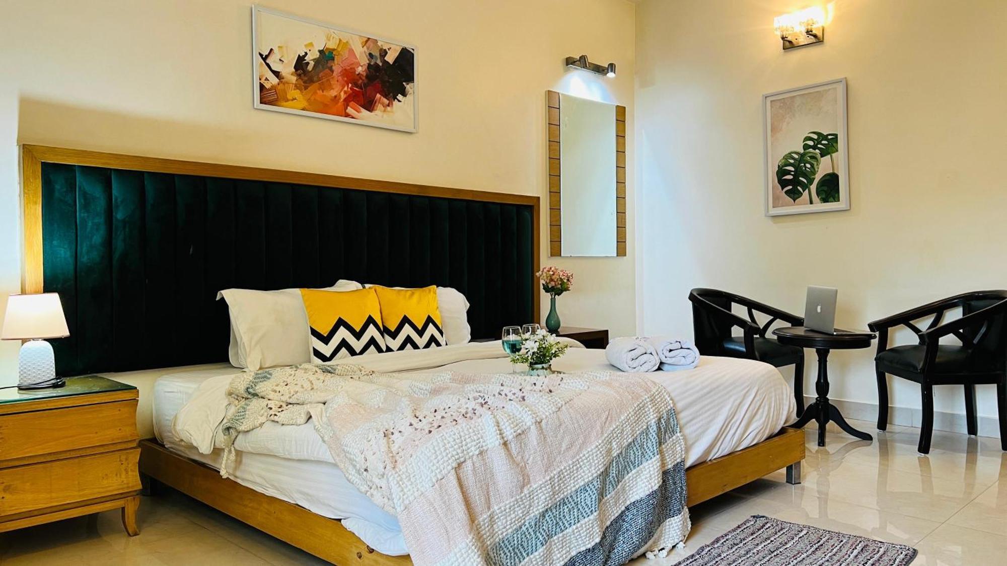 Olive Service Apartments - Greater Kailash New Delhi Ngoại thất bức ảnh